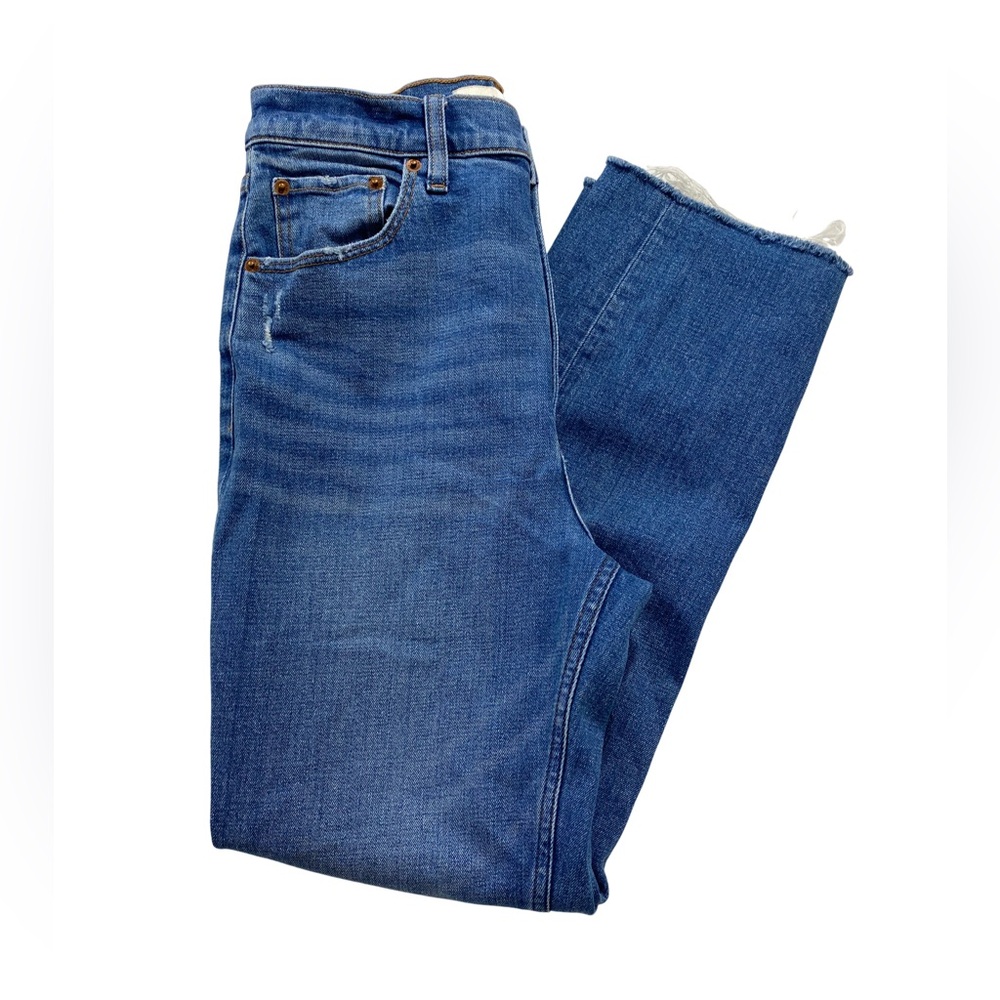 Abercrombie & Fitch The Ankle Straight Ultra High Rise Jeans 27/4 Distressed
